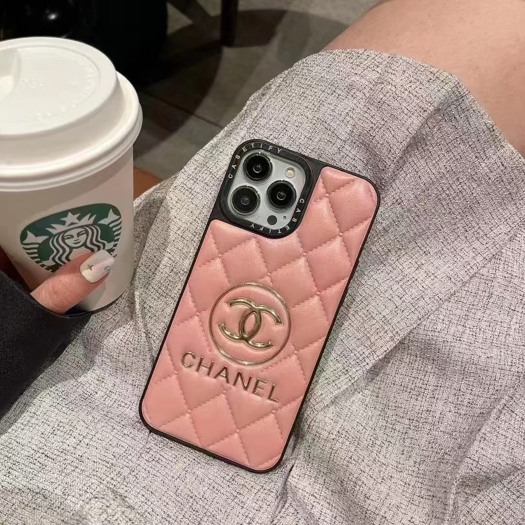 Classic Chanel Look Case