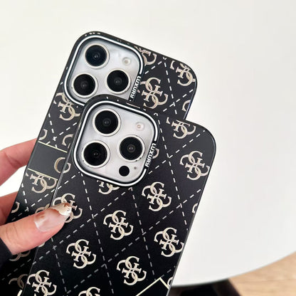GUESS Signature Sleek Fit Case