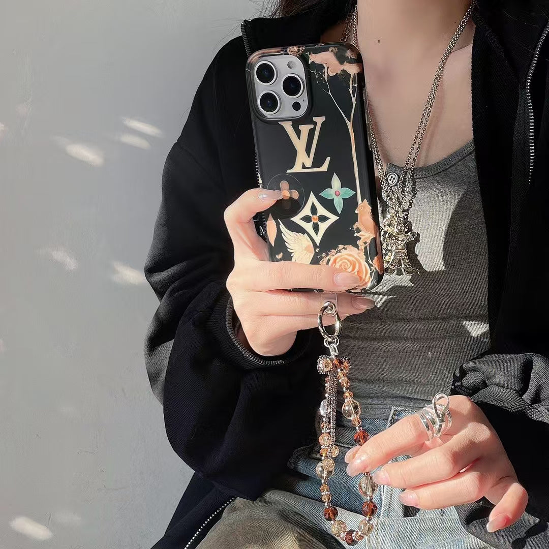 Classic Style Louis Vuitton Signature
