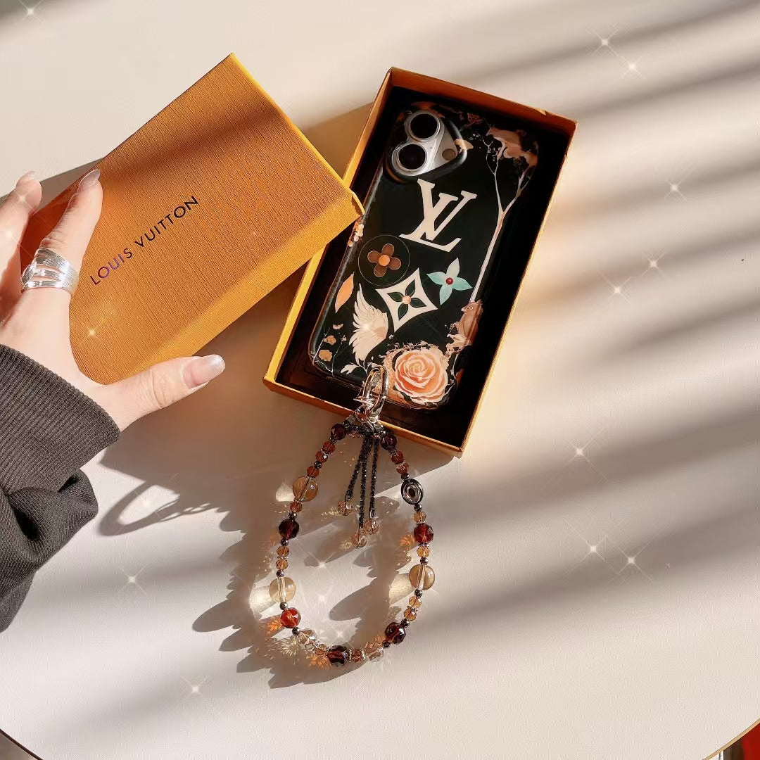 Classic Style Louis Vuitton Signature