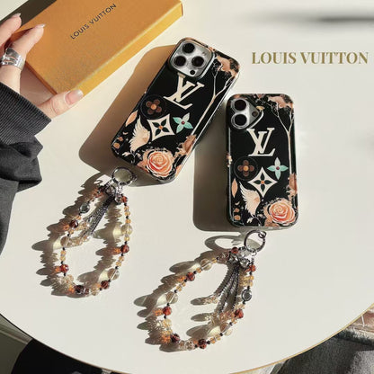 Classic Style Louis Vuitton Signature