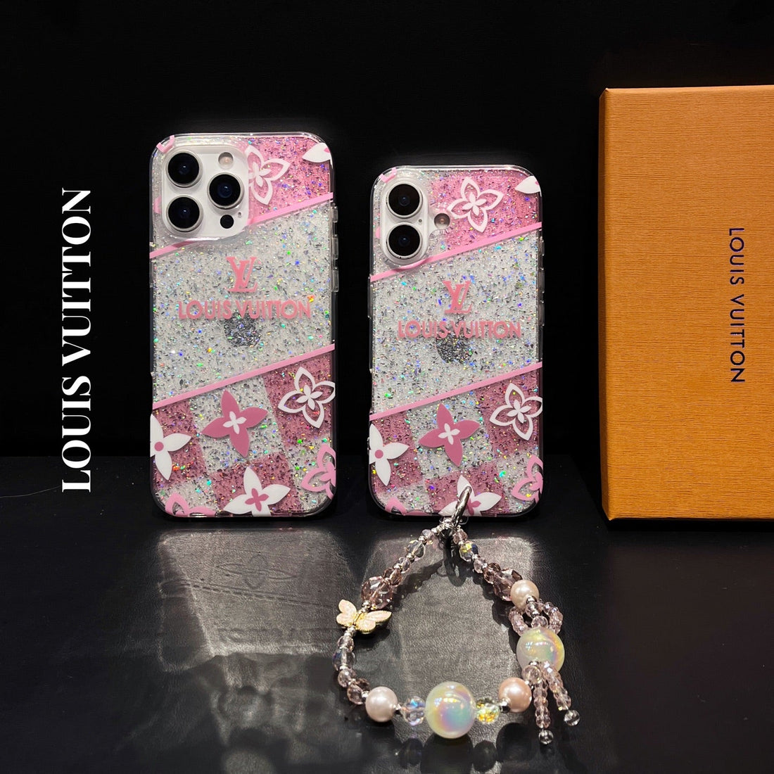 Louis Vuitton EasyGrip Cover Signature Style, Secure Hold