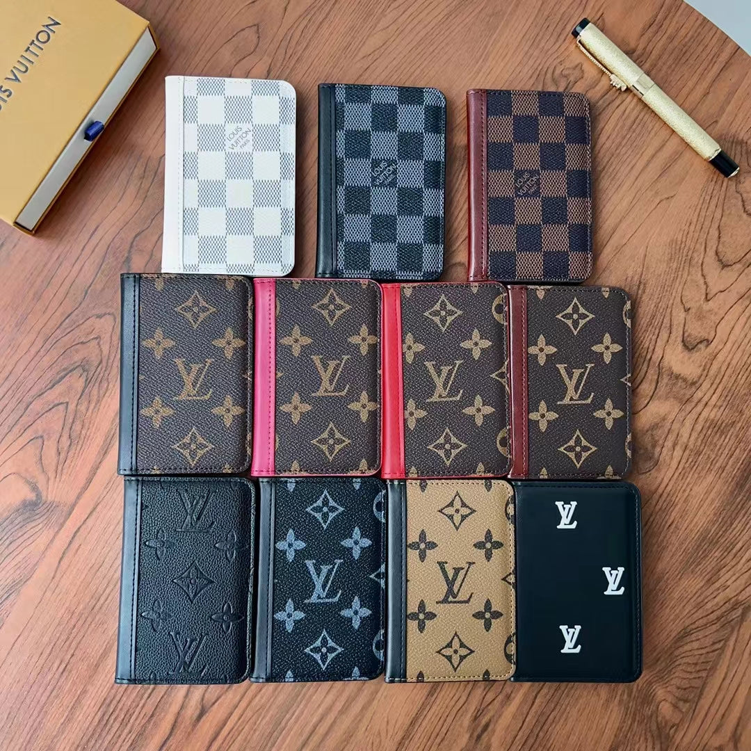 LuxeLine LV Compact Card Keeper