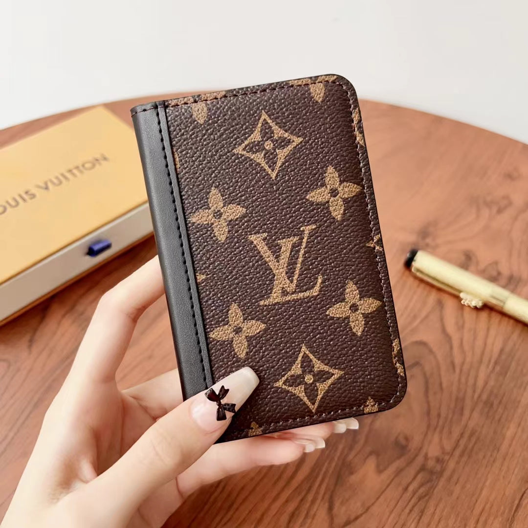 LuxeLine LV Compact Card Keeper