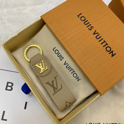 Signature Charm by Gucci