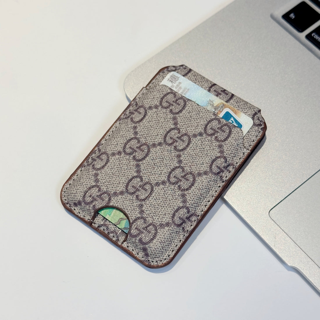 Gucci Luxe Monogram Wallet Card Case