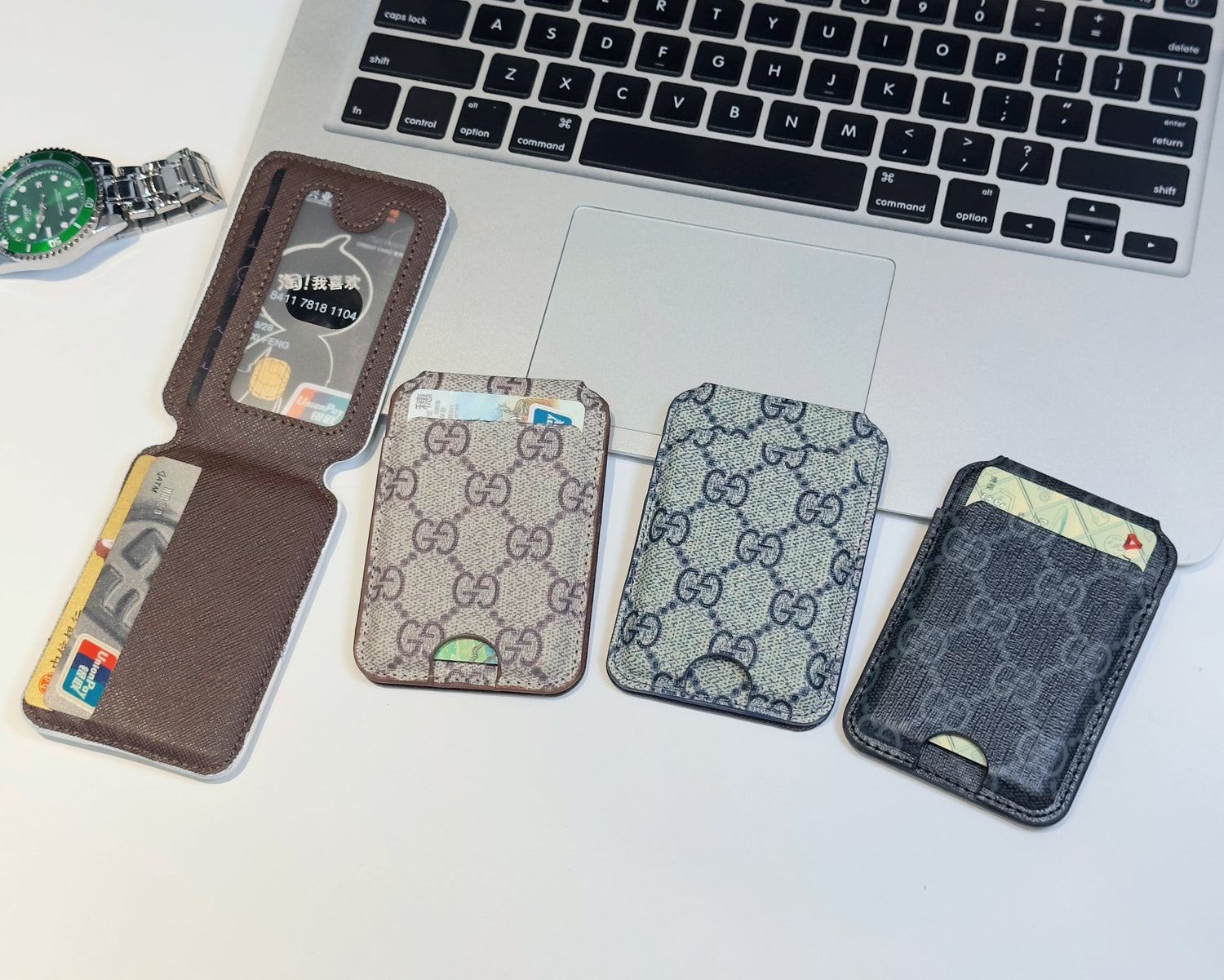 Gucci Luxe Monogram Wallet Card Case