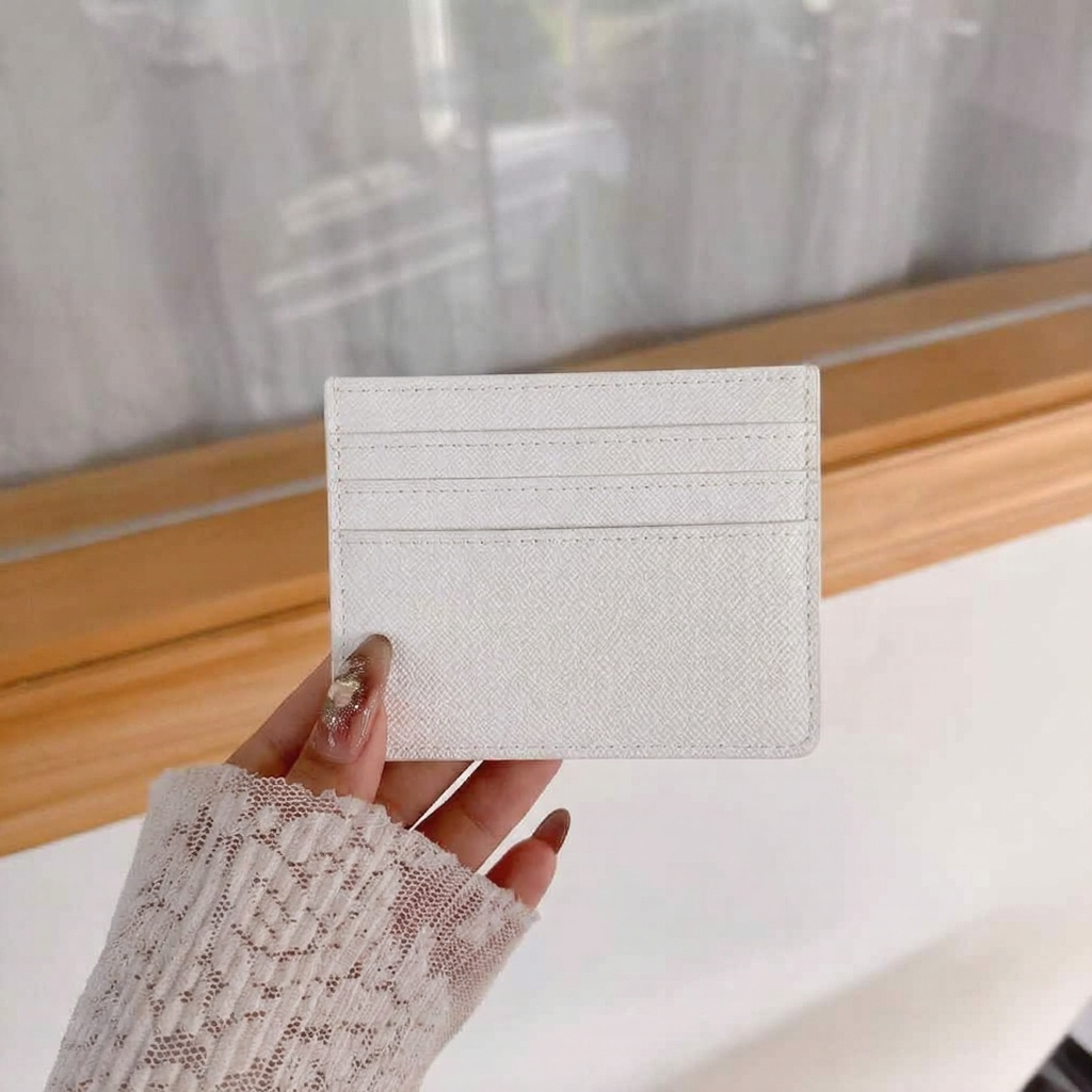 Luxurious Look Elegant Wallet Card Case